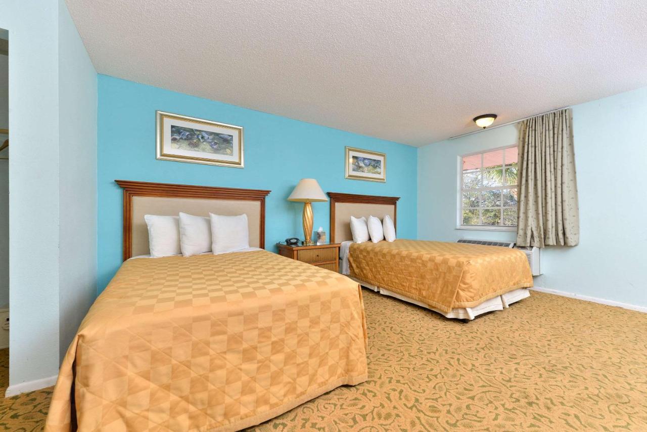 Travelodge By Wyndham Venice Venice Gardens Εξωτερικό φωτογραφία